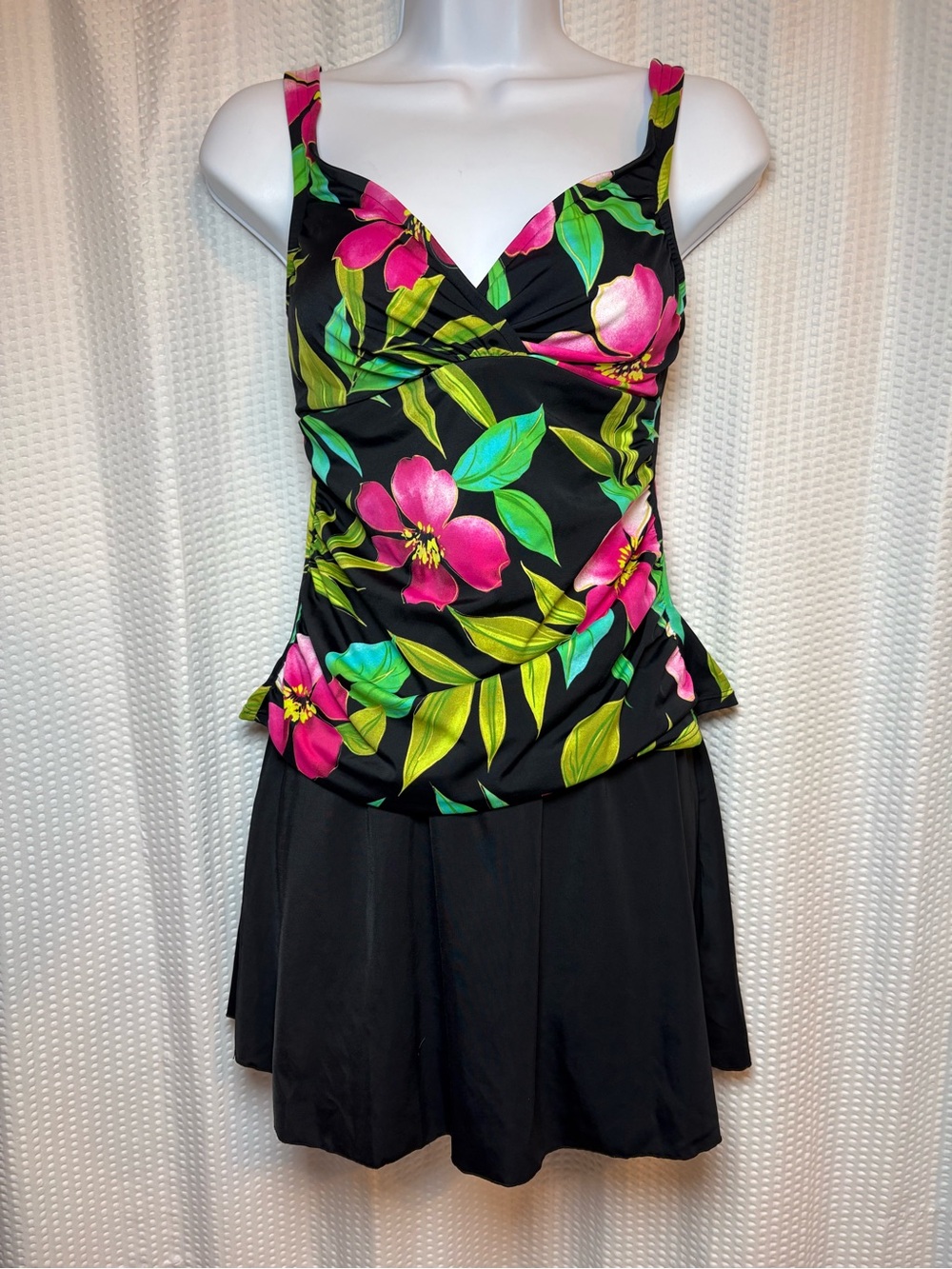 Slimshaper By Caribbean Joe Floral & Black 2-piece Swimsuit Tankini Skort Size 8